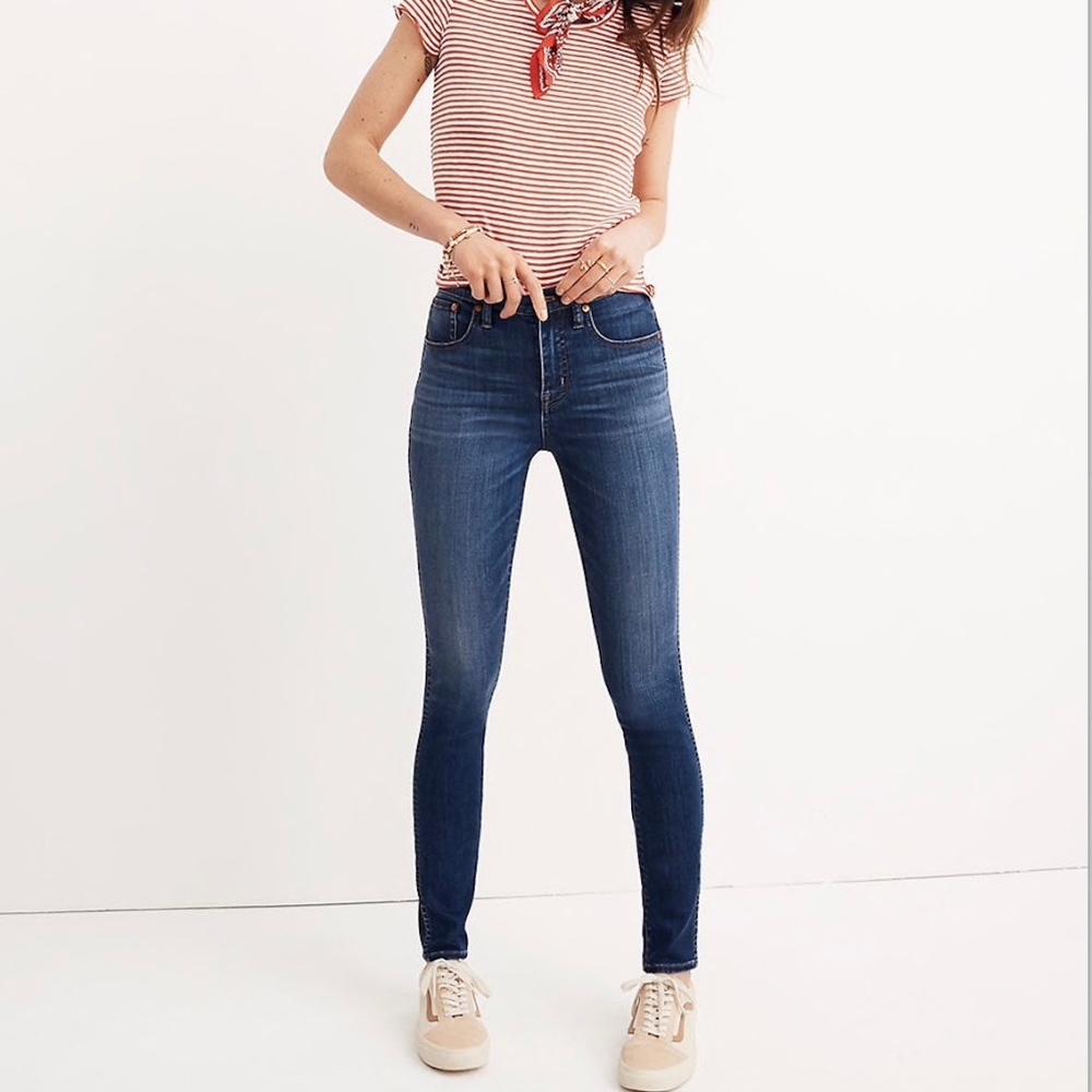 Madewell 10" High-Rise Skinny Jeans in Danny Wash
